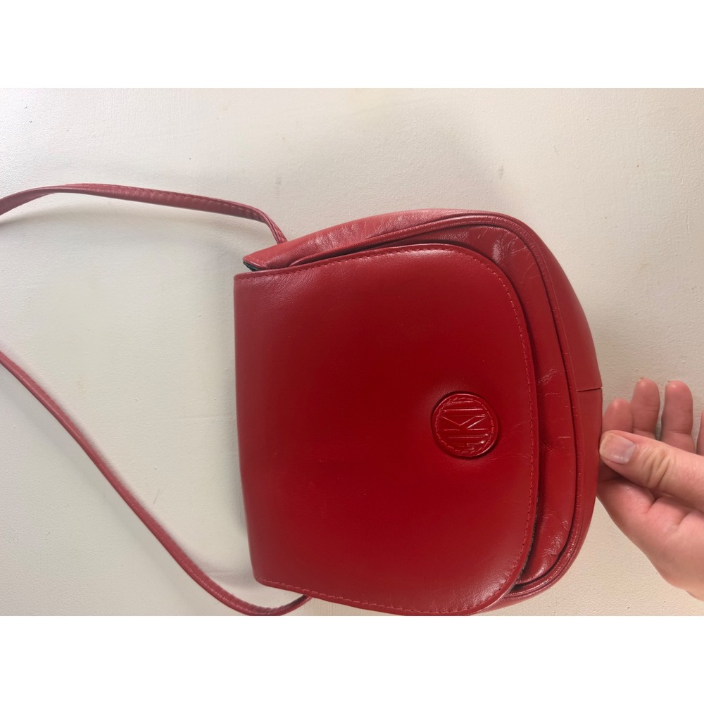 Anne Klein II Crossbody Bag Womens Small Red 90s Vintage Leather Saddle Bag